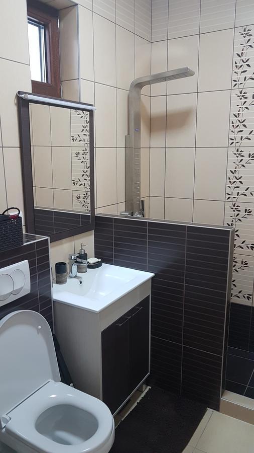 Apartment Iris Belgrado Esterno foto